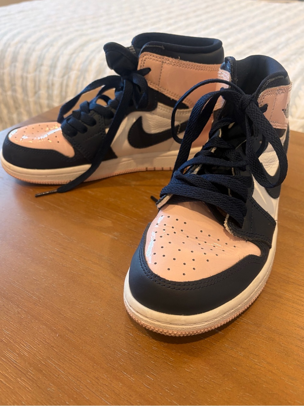 Nike Air Jordan 1 Retro High OG Atmosphere Bubble Gum- Youth 3 Women 4.5US